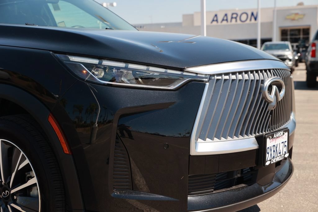 Used 2026 INFINITI QX60 Luxe w/ Cargo Package FWD image 9