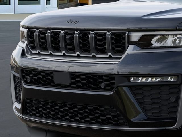 New 2026 Jeep Grand Cherokee L Limited AWD/4WD image 11
