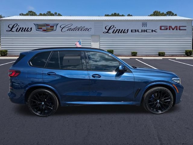 Used 2023 BMW X5 sDrive40i w/ M Sport Package RWD image 3