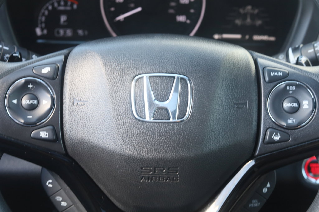 Used 2021 Honda HR-V EX image 9