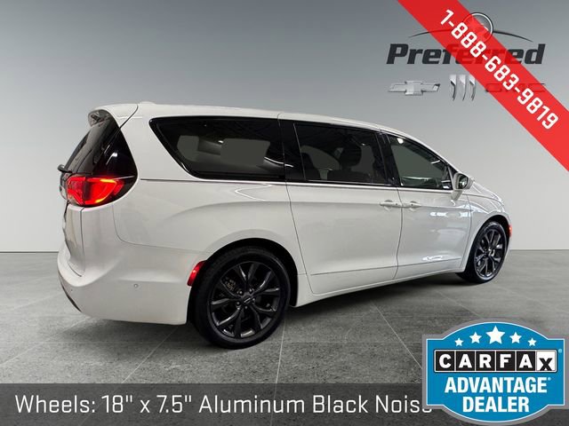Used 2019 Chrysler Pacifica Touring Plus w/ Advanced Safetytec Group image 18