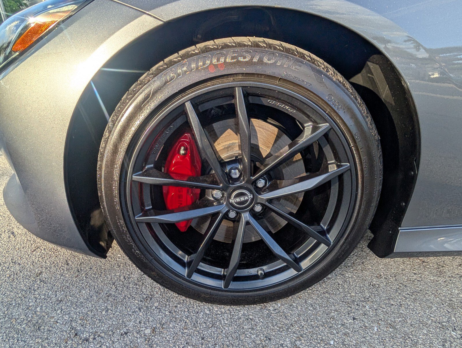 Certified 2025 Nissan Z Performance w/ Floor Mat Package RWD image 13