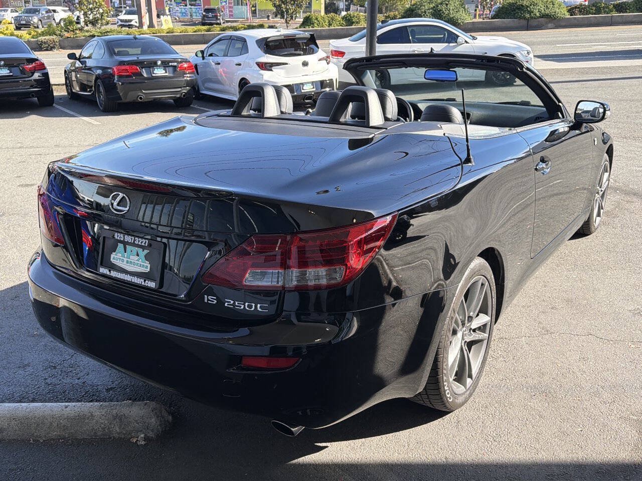 Used 2013 Lexus IS 250C RWD image 6