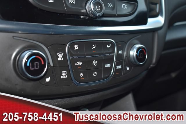 Used 2023 Chevrolet Traverse LT FWD image 40