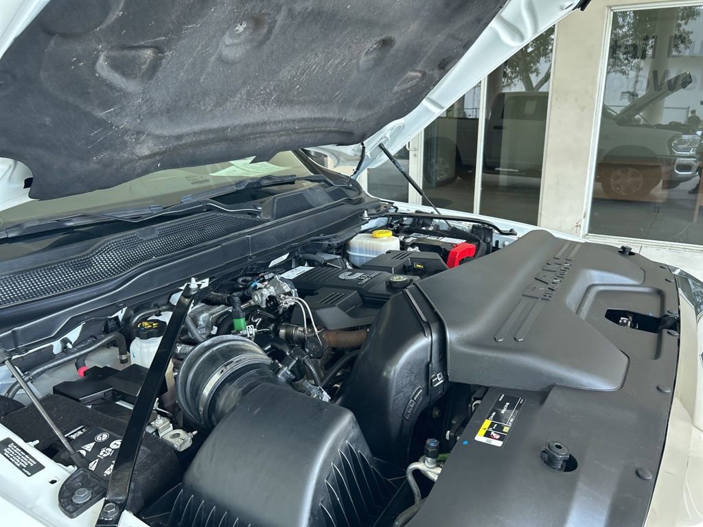 Certified 2024 RAM 2500 Big Horn AWD/4WD image 9