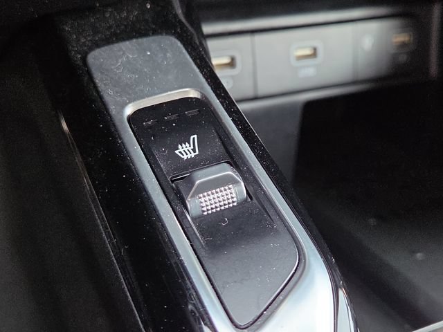 Used 2022 Kia Sorento EX AWD/4WD image 16