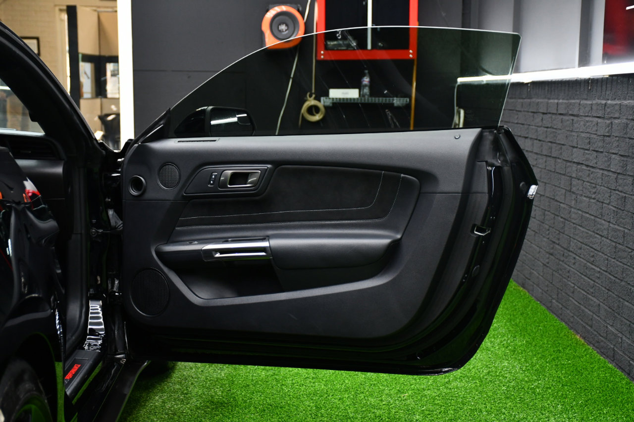 Used 2017 Ford Mustang Shelby GT350 w/ Electronics Package image 45