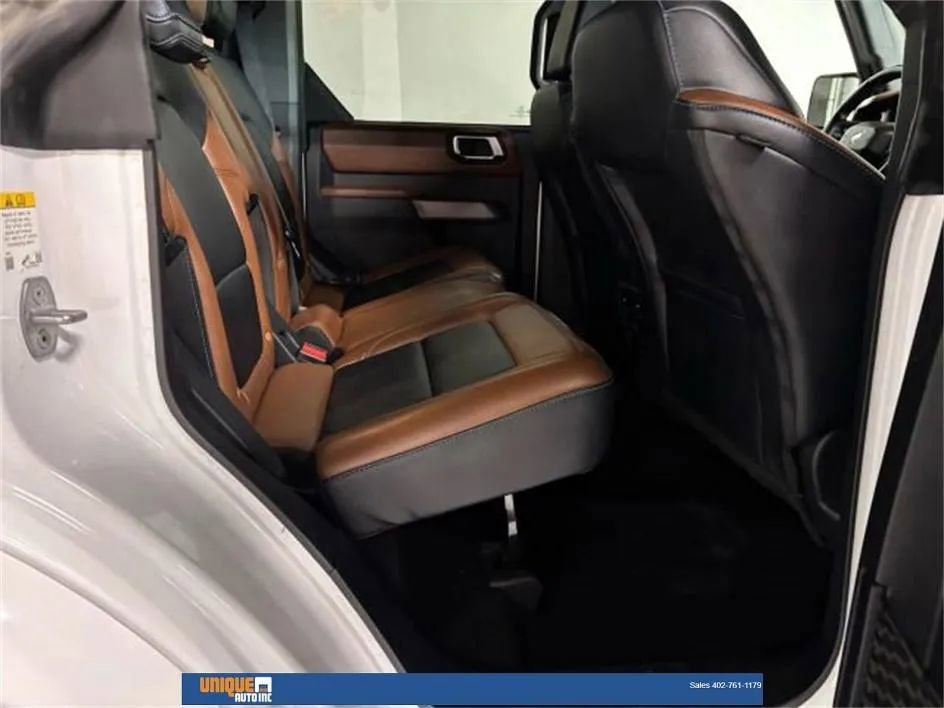 Used 2022 Ford Bronco Outer Banks image 21