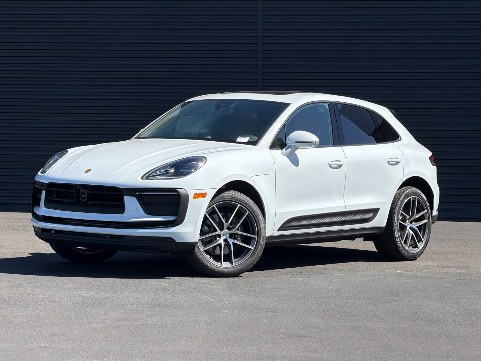 New 2026 Porsche Macan