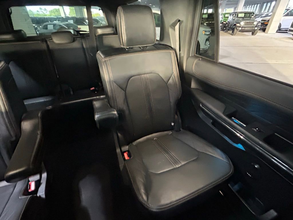 Used 2023 Ford Expedition Max Platinum image 14