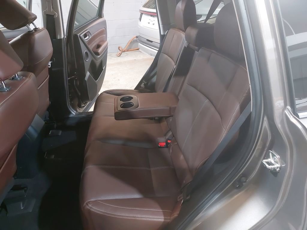 Used 2018 Subaru Forester 2.5i Touring w/ Popular Package #2 image 15