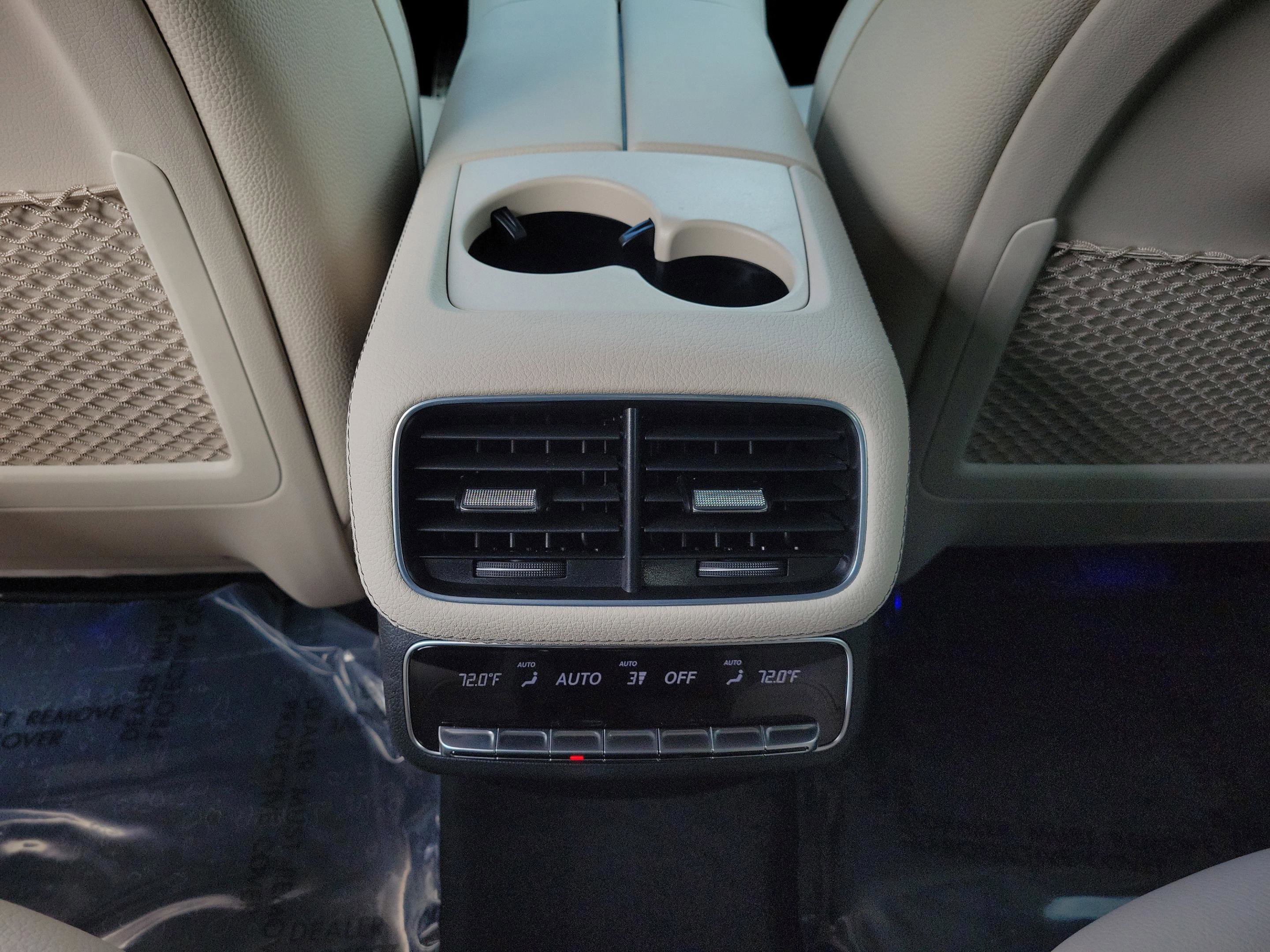 New 2026 Mercedes-Benz GLS 580 4MATIC image 11