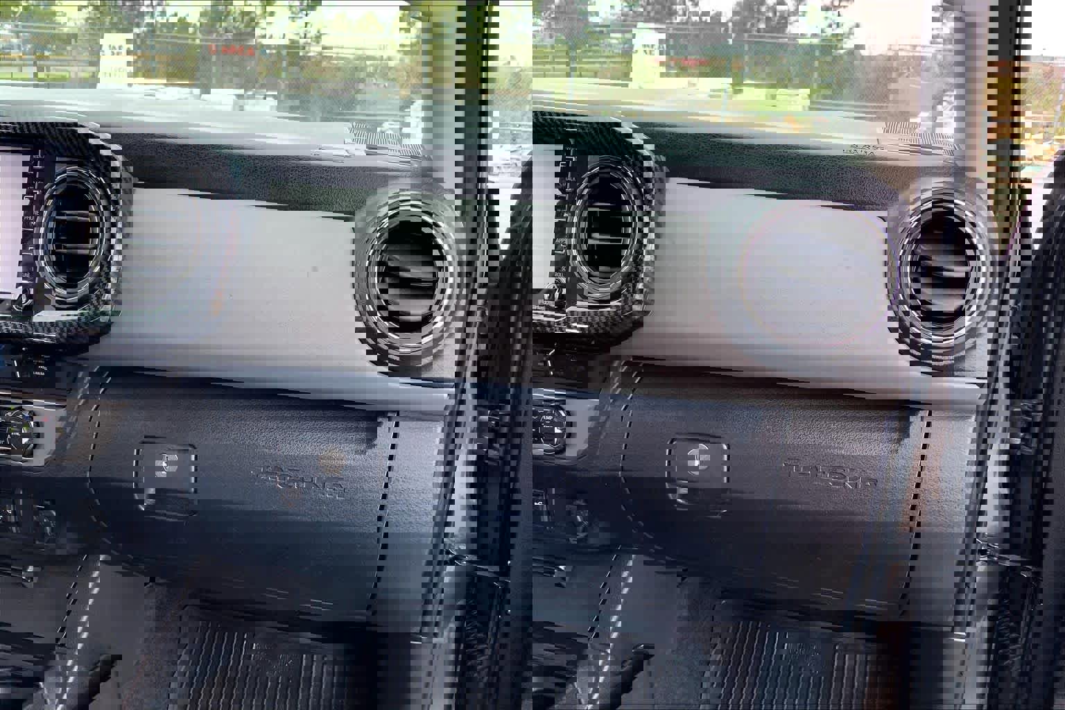 Used 2023 Toyota Tacoma SR5 image 18