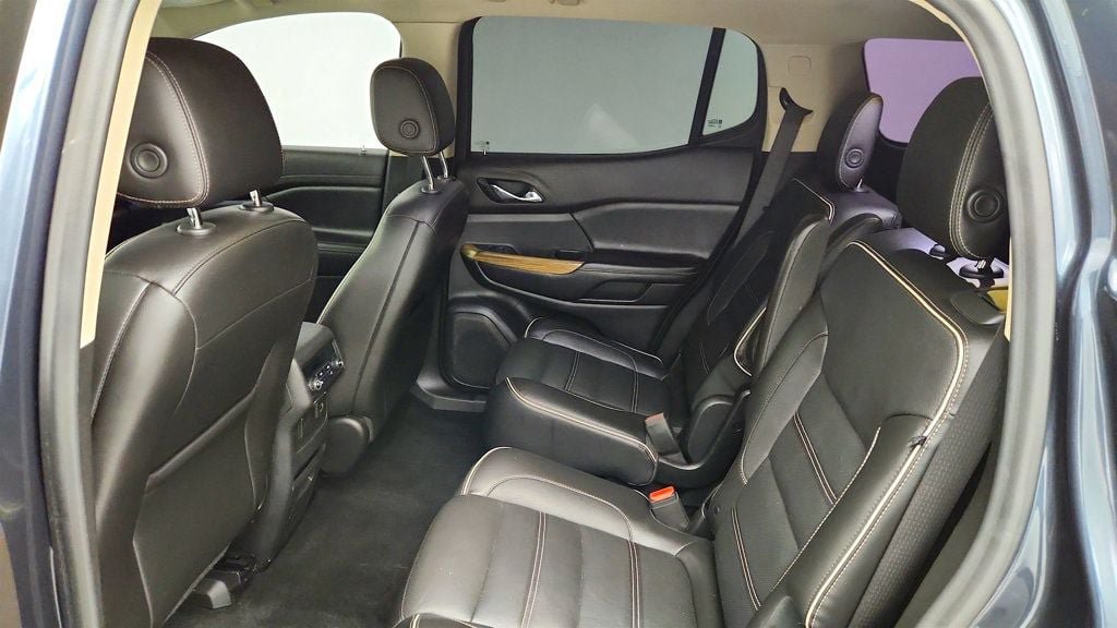 Used 2019 GMC Acadia Denali w/ Technology Package AWD/4WD image 22