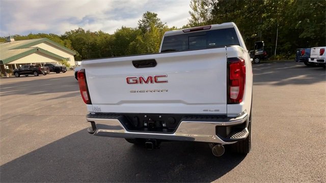 New 2025 GMC Sierra 3500 SLE w/ SLE Value Package image 8