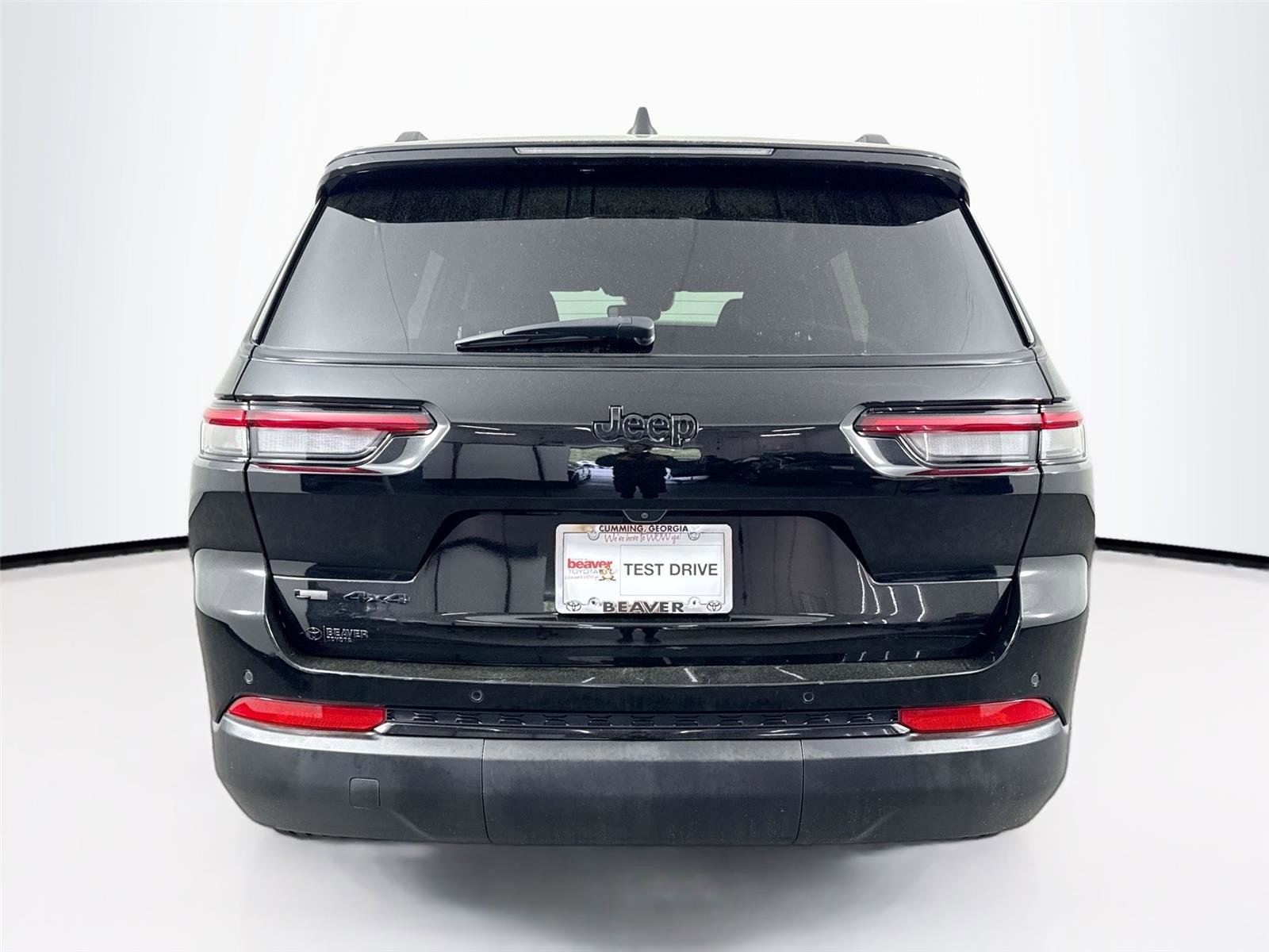 Used 2021 Jeep Grand Cherokee L Laredo AWD/4WD image 11