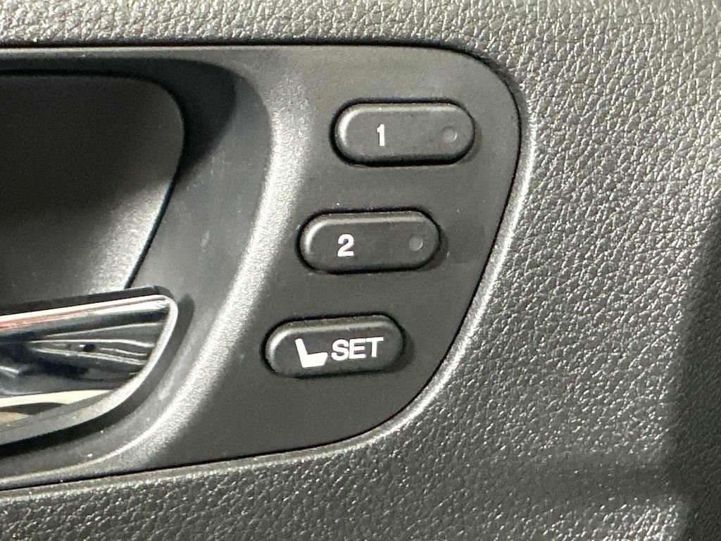 Used 2021 Honda Pilot Touring image 22