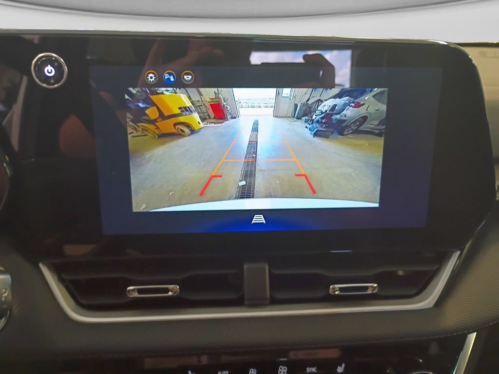Used 2025 Chevrolet Equinox LT w/ Convenience Package II AWD/4WD image 28
