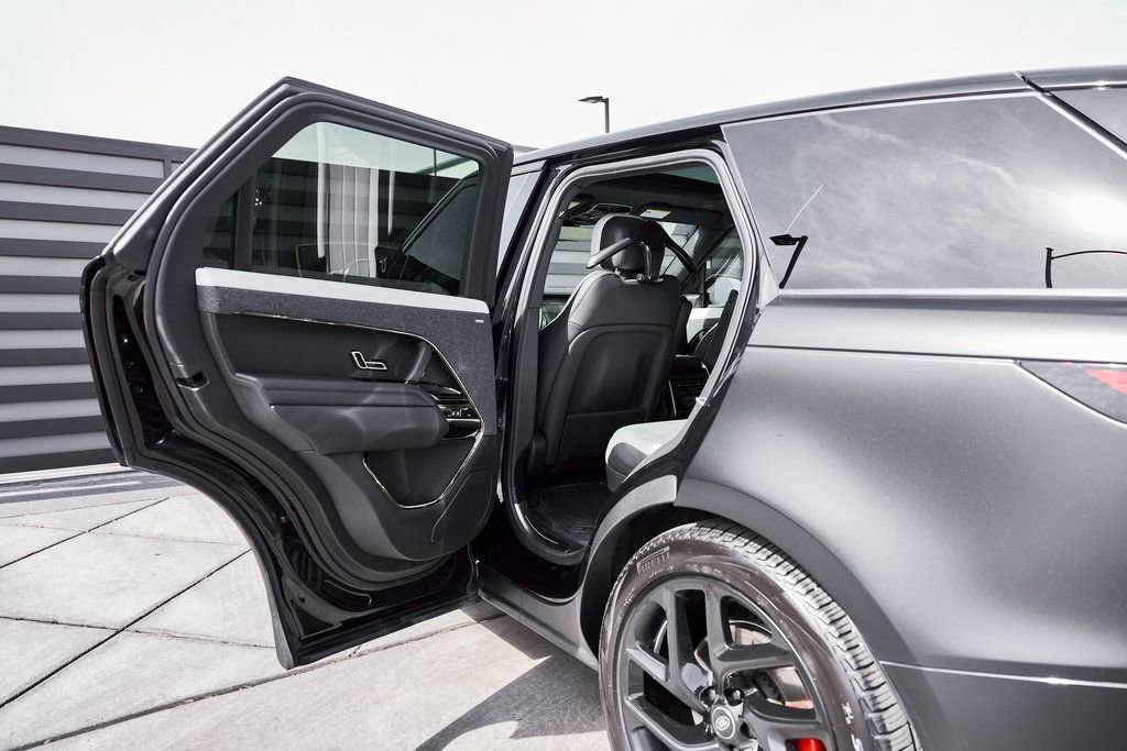 Used 2025 Land Rover Range Rover Sport Dynamic SE AWD/4WD image 26