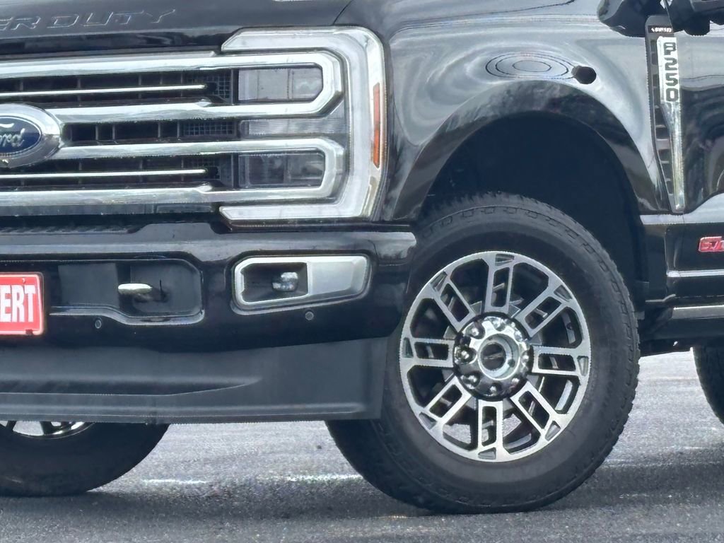 Used 2024 Ford F250 Limited w/ FX4 Off-Road Package AWD/4WD image 2