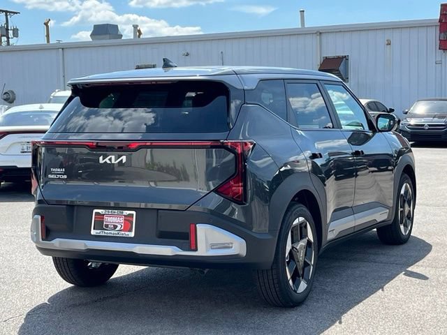 New 2027 Kia Seltos S FWD image 13