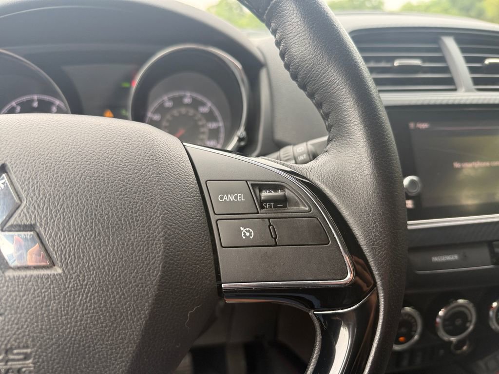 Used 2019 Mitsubishi Outlander Sport SE FWD image 23