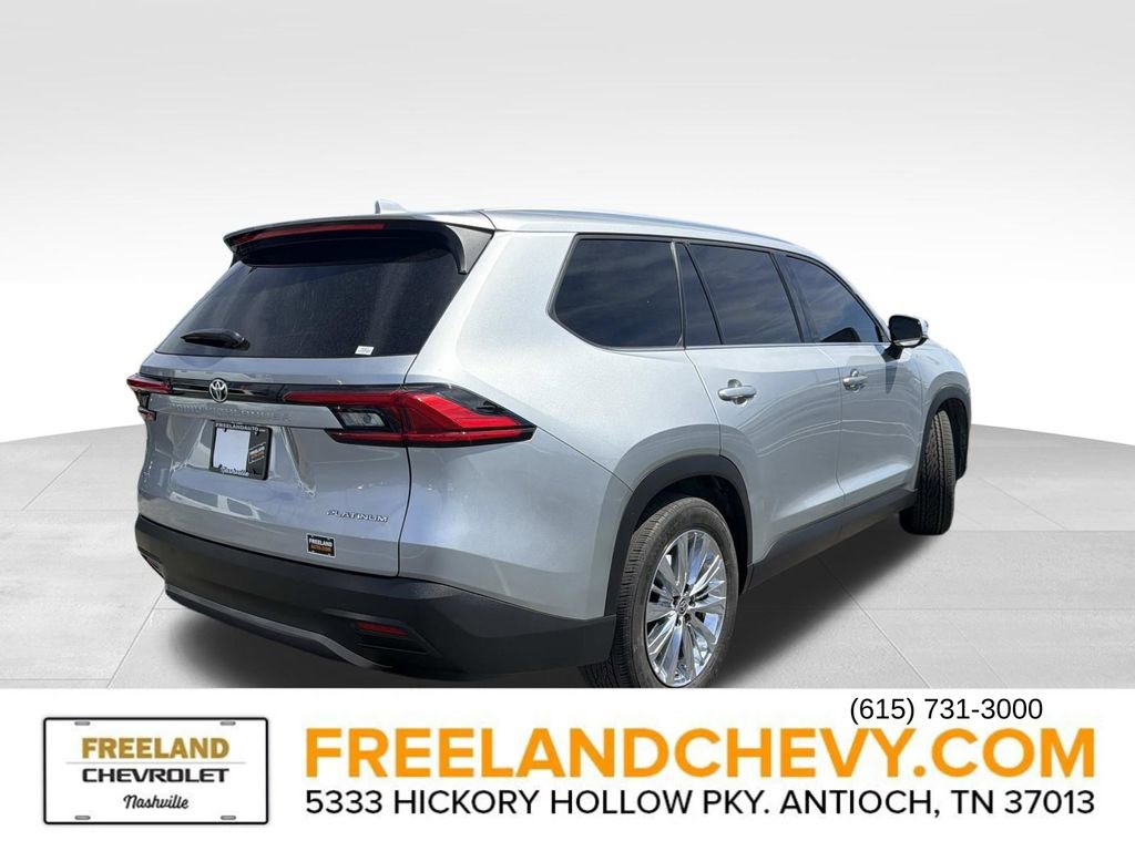 Used 2024 Toyota Grand Highlander Platinum image 3