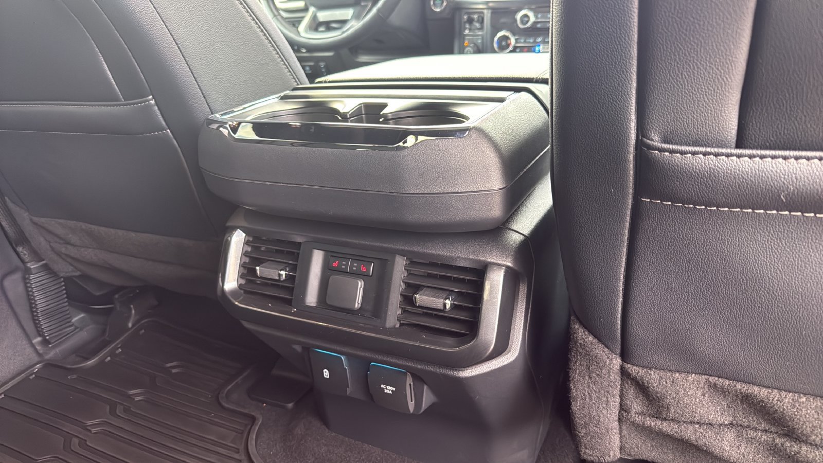Used 2023 Ford F150 Lariat w/ Equipment Group 502A High AWD/4WD image 26