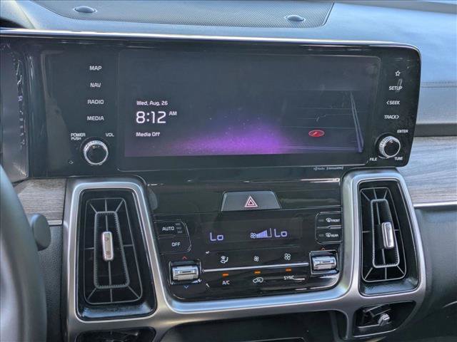 Used 2022 Kia Sorento S w/ Panoramic Sunroof Package AWD/4WD image 9