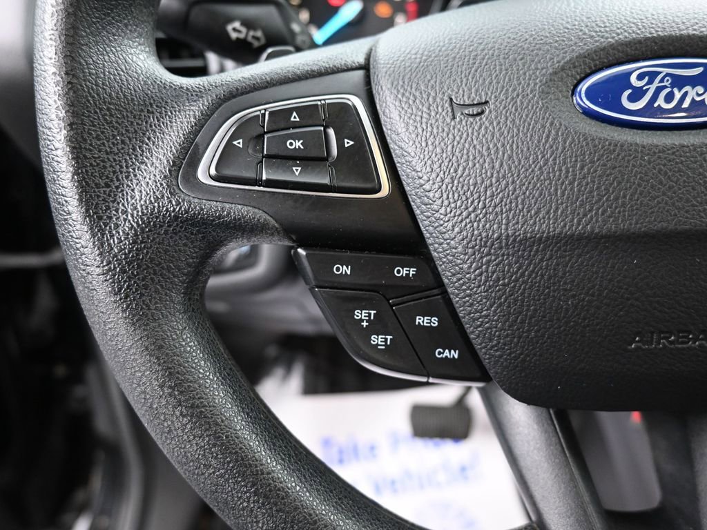 Used 2017 Ford Escape SE AWD/4WD image 29