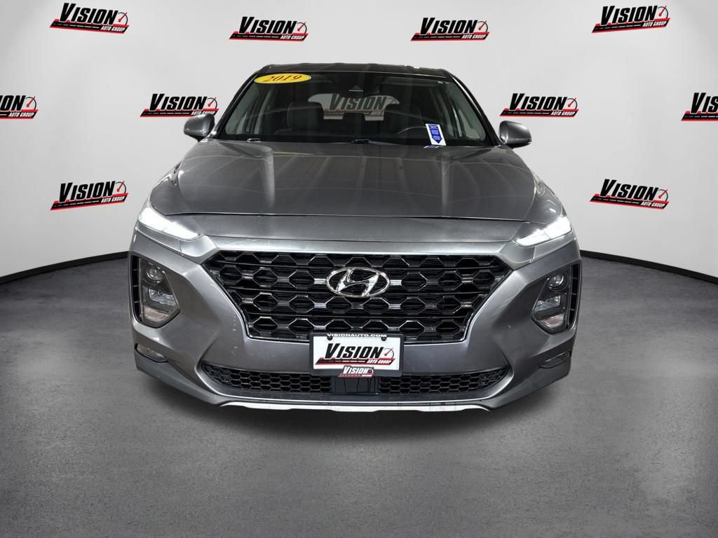 Used 2019 Hyundai Santa Fe SEL AWD/4WD image 2
