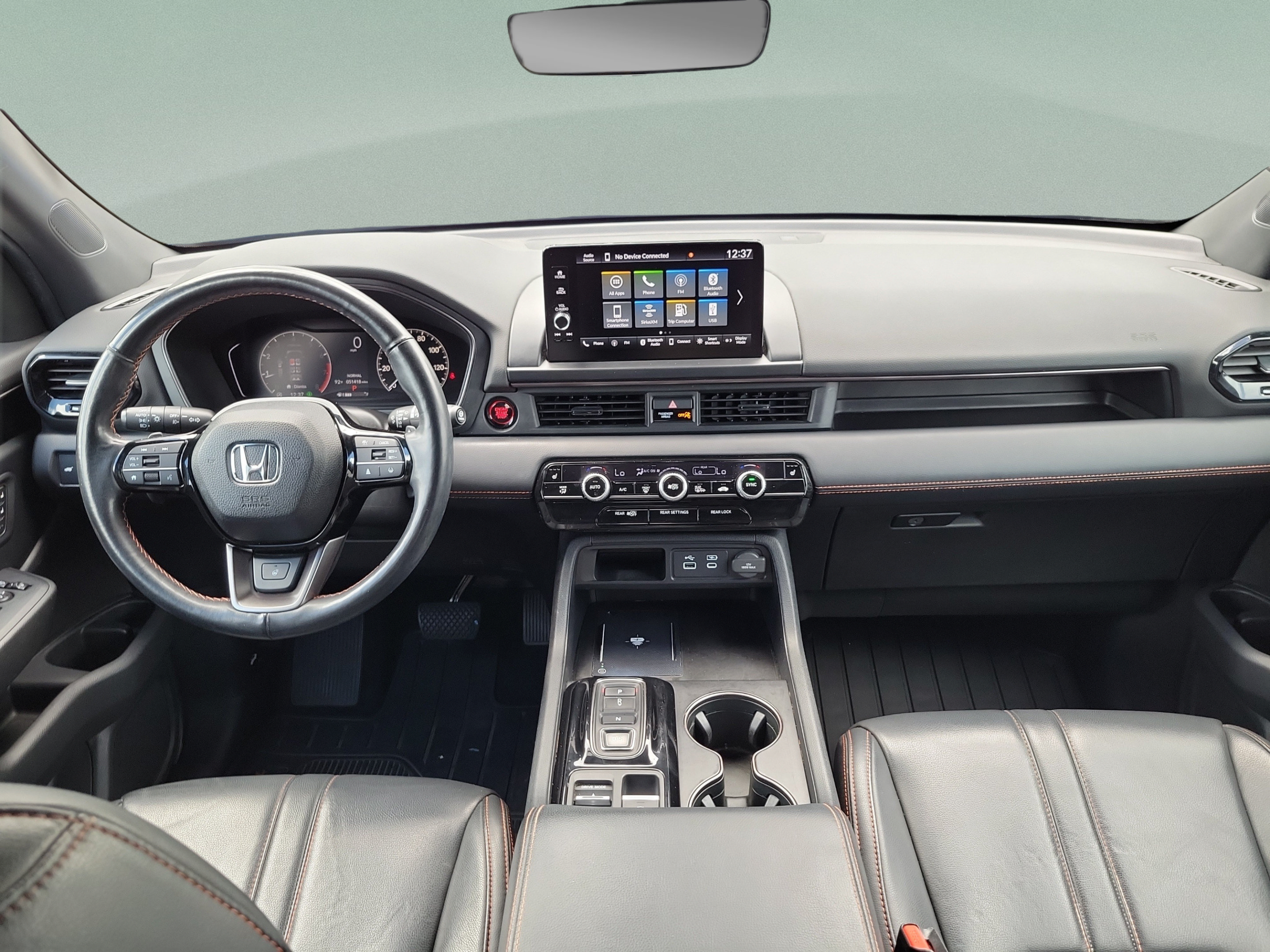 Used 2024 Honda Pilot TrailSport image 12
