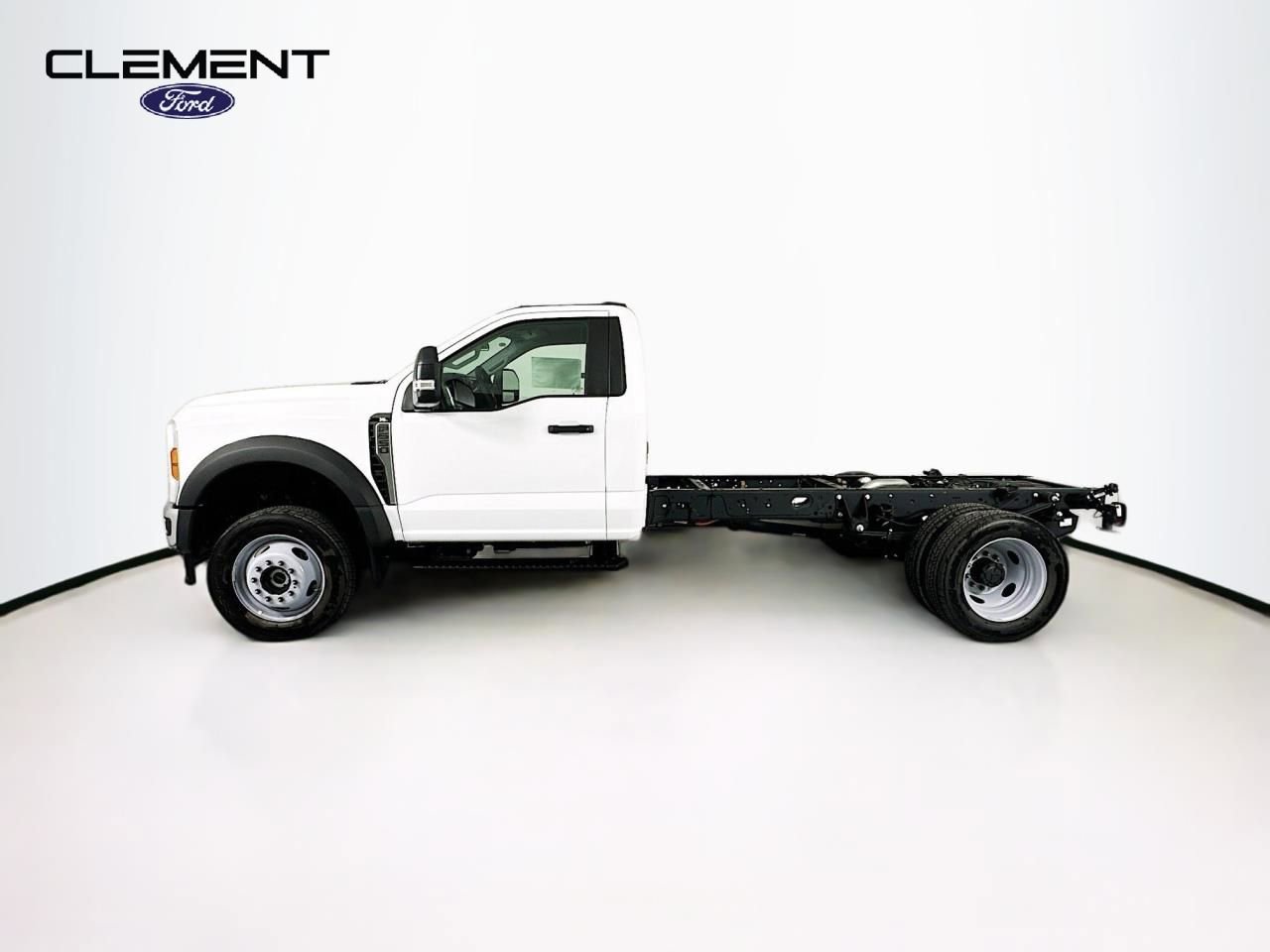New 2026 Ford F550 4x4 Regular Cab Super Duty image 4