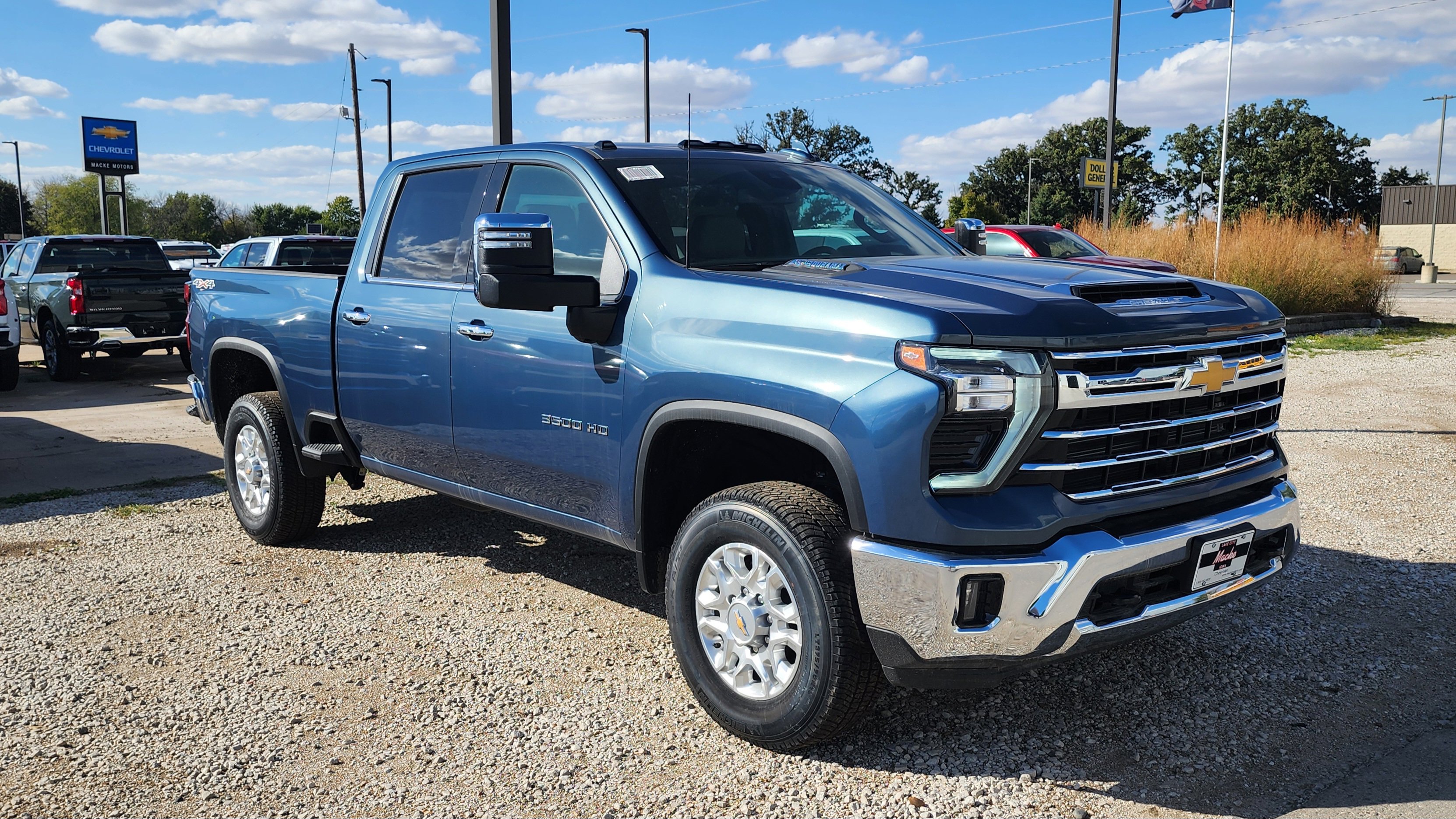 New 2025 Chevrolet Silverado 3500 LTZ image 3