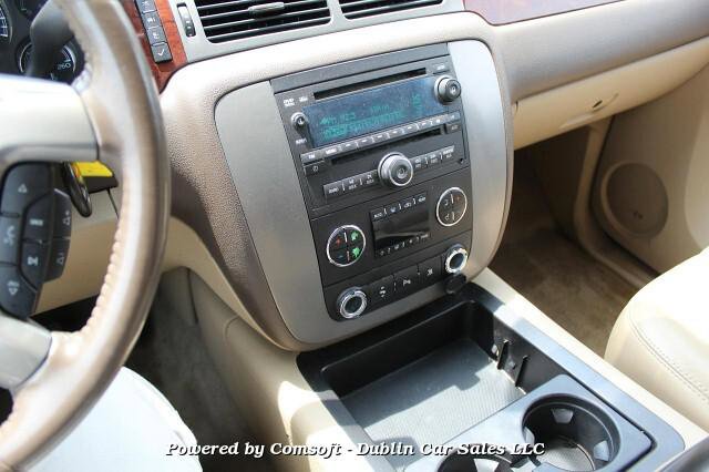 Used 2011 GMC Yukon SLT w/ SLT-2 Equipment Package image 14