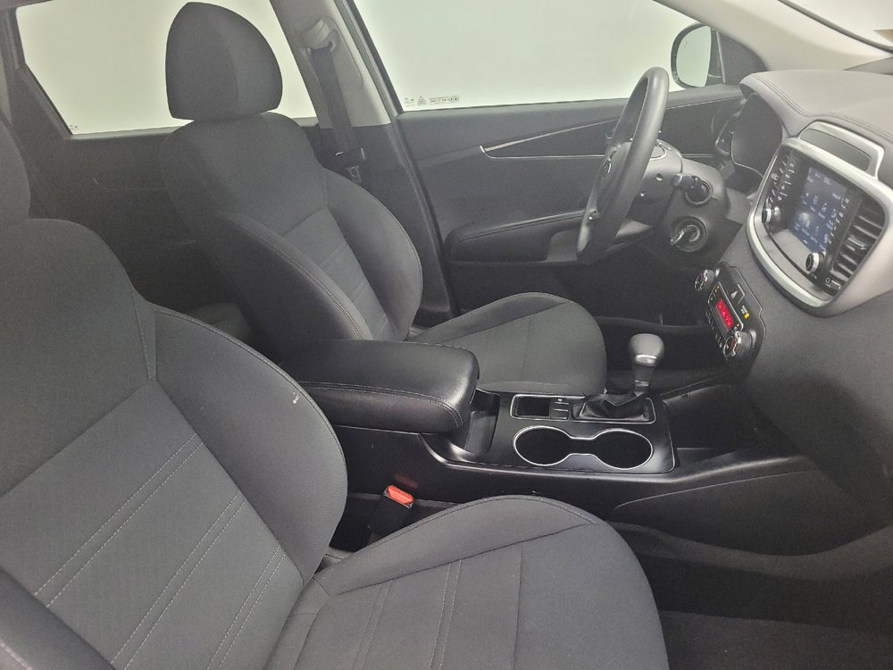 Used 2019 Kia Sorento LX image 21