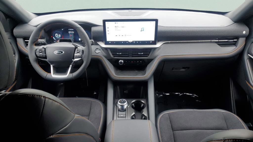 New 2026 Ford Explorer Tremor w/ Tremor Convenience Package image 19