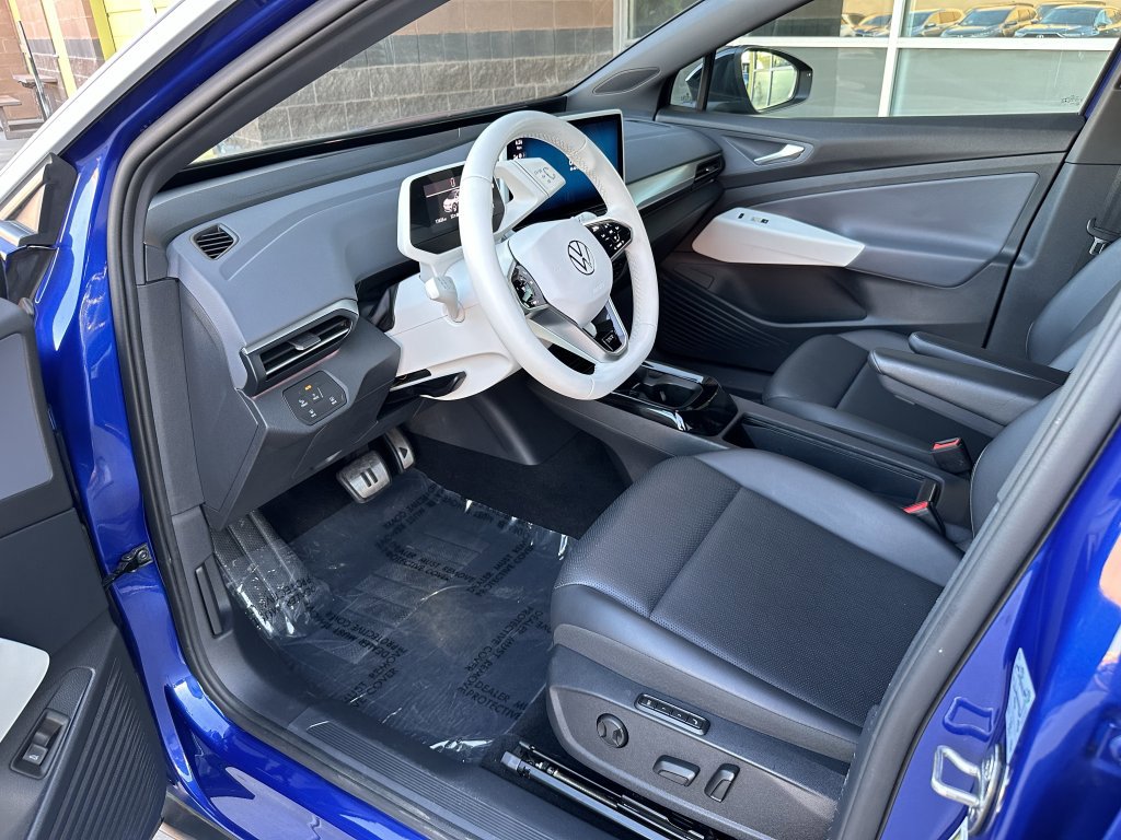 Used 2021 Volkswagen ID.4 1st Edition image 11