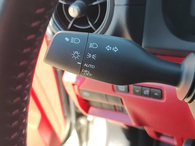 Used 2023 Lexus IS 350 F Sport w/ Memory Package image 22