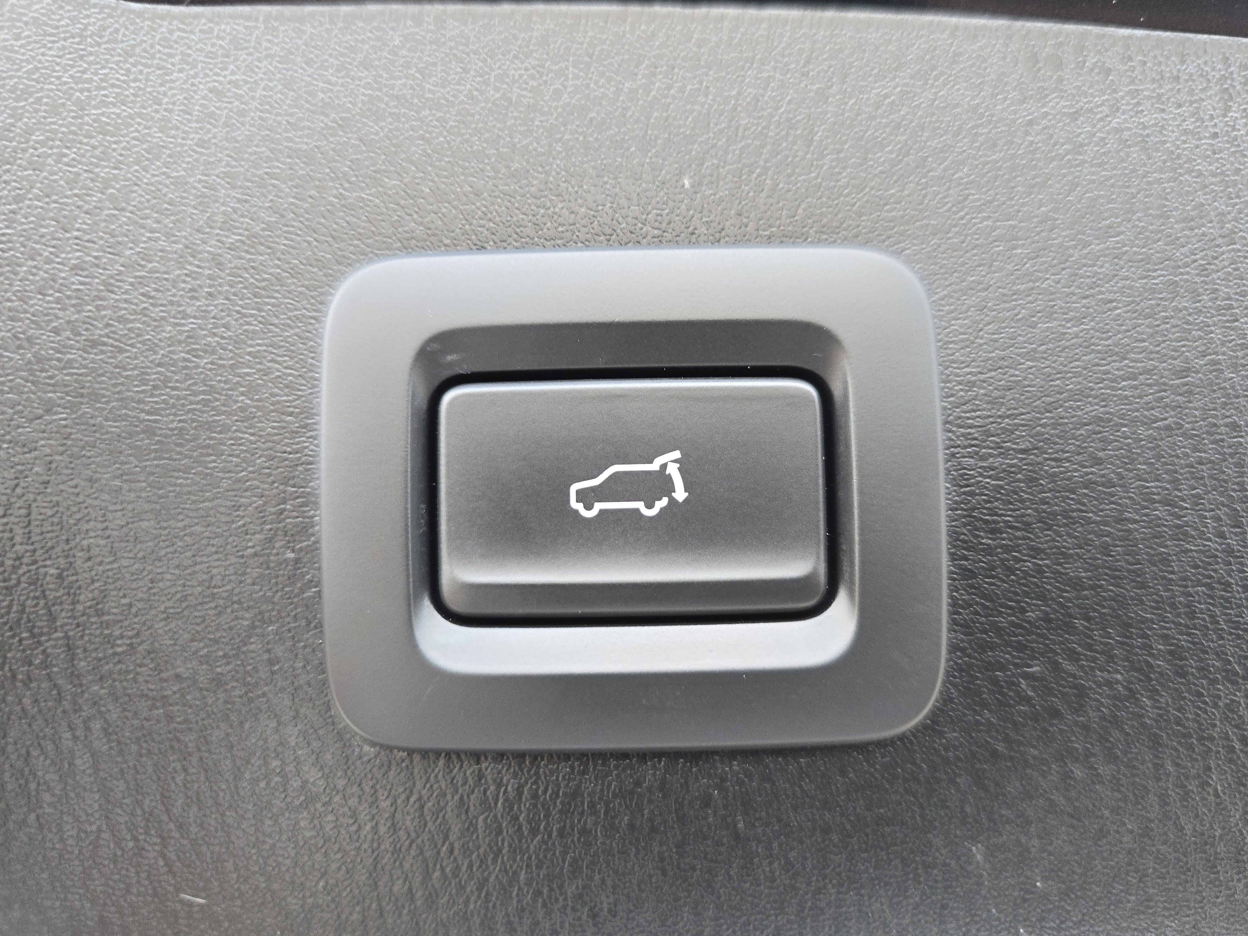 Used 2025 MAZDA CX-5 AWD 2.5 S w/ Preferred Package image 16