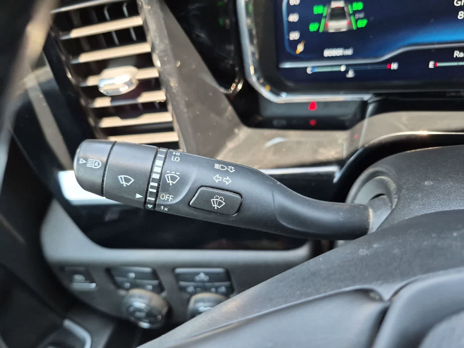 Used 2024 Chevrolet Silverado 2500 LT AWD/4WD image 26
