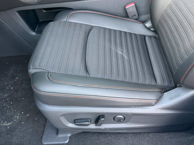 New 2026 Nissan Pathfinder Rock Creek w/ Rock Creek Premium Package AWD/4WD image 40