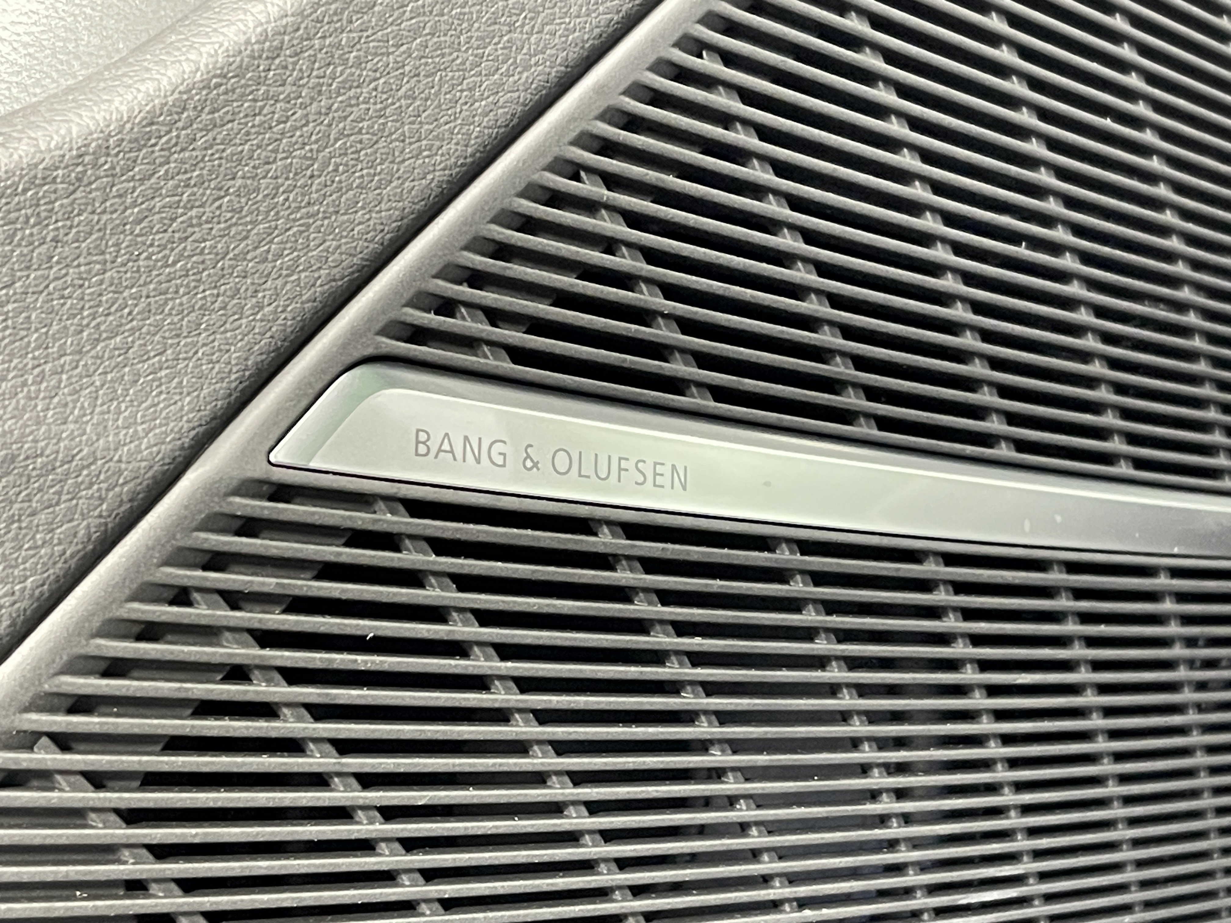 New 2025 Audi Q8 Premium Plus image 26
