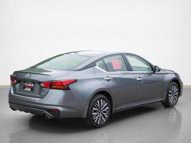 Certified 2023 Nissan Altima 2.5 SV w/ SV Premium Package AWD/4WD image 3