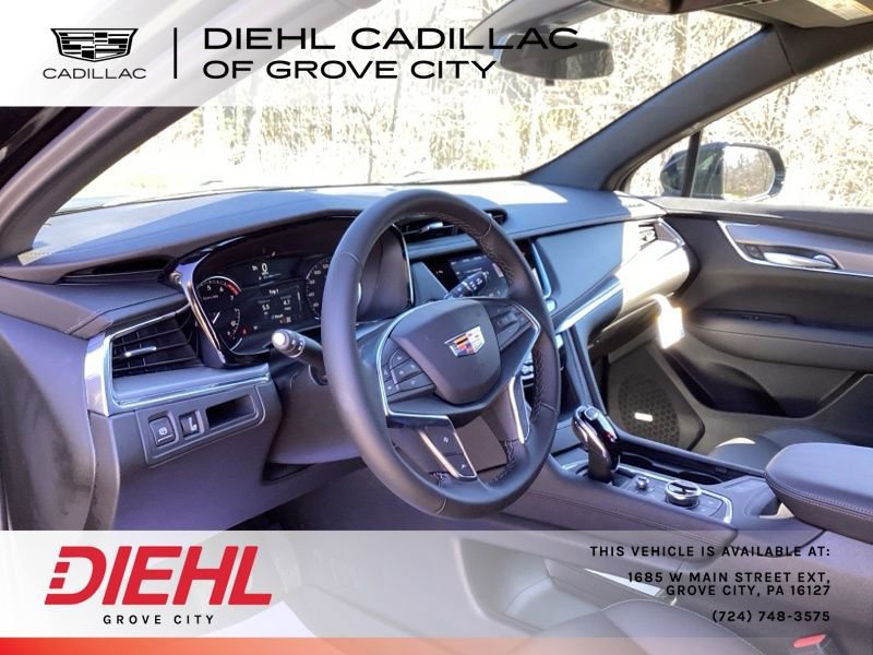 New 2026 Cadillac XT5 Luxury image 18
