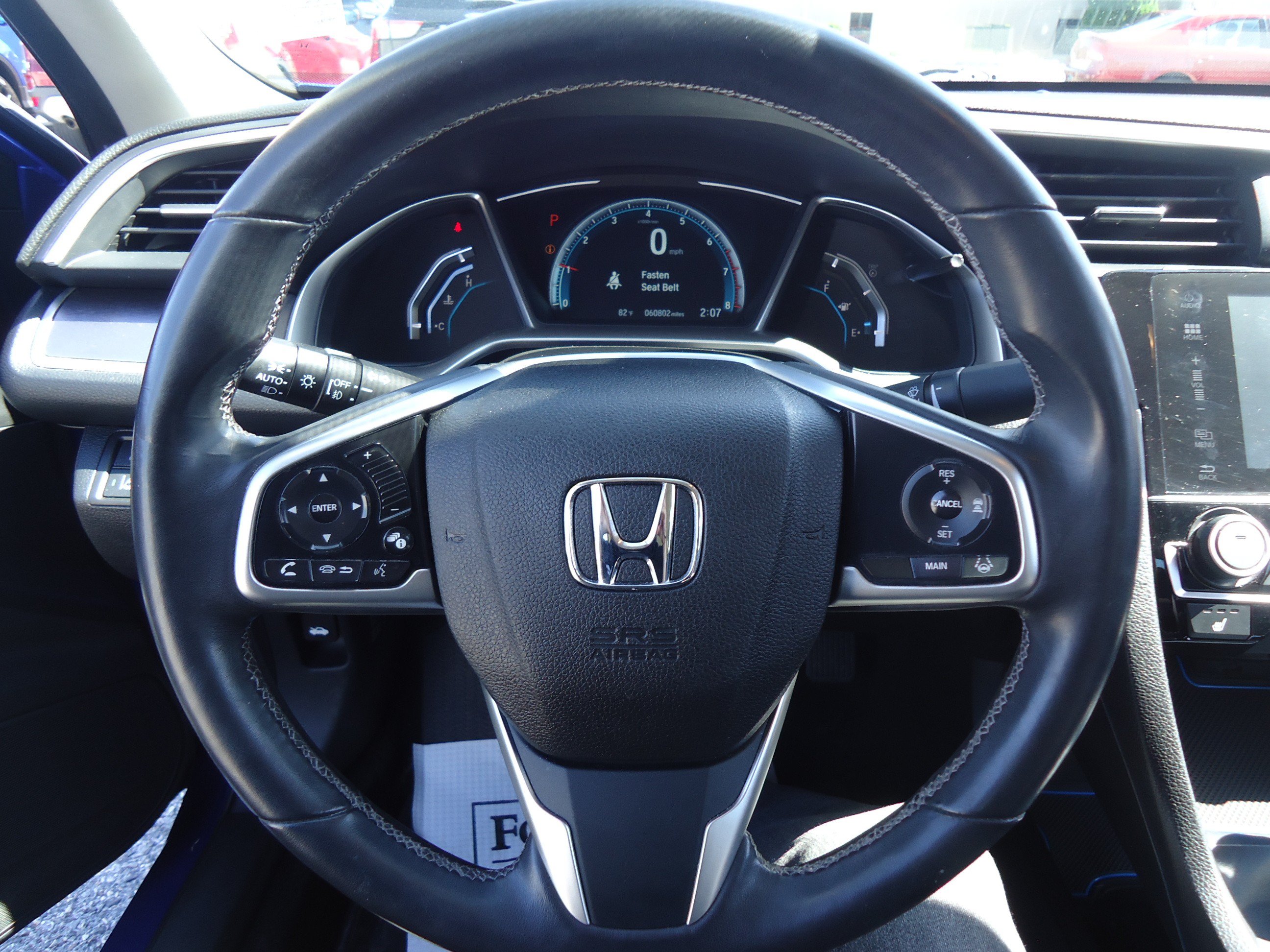 Used 2018 Honda Civic Touring image 12