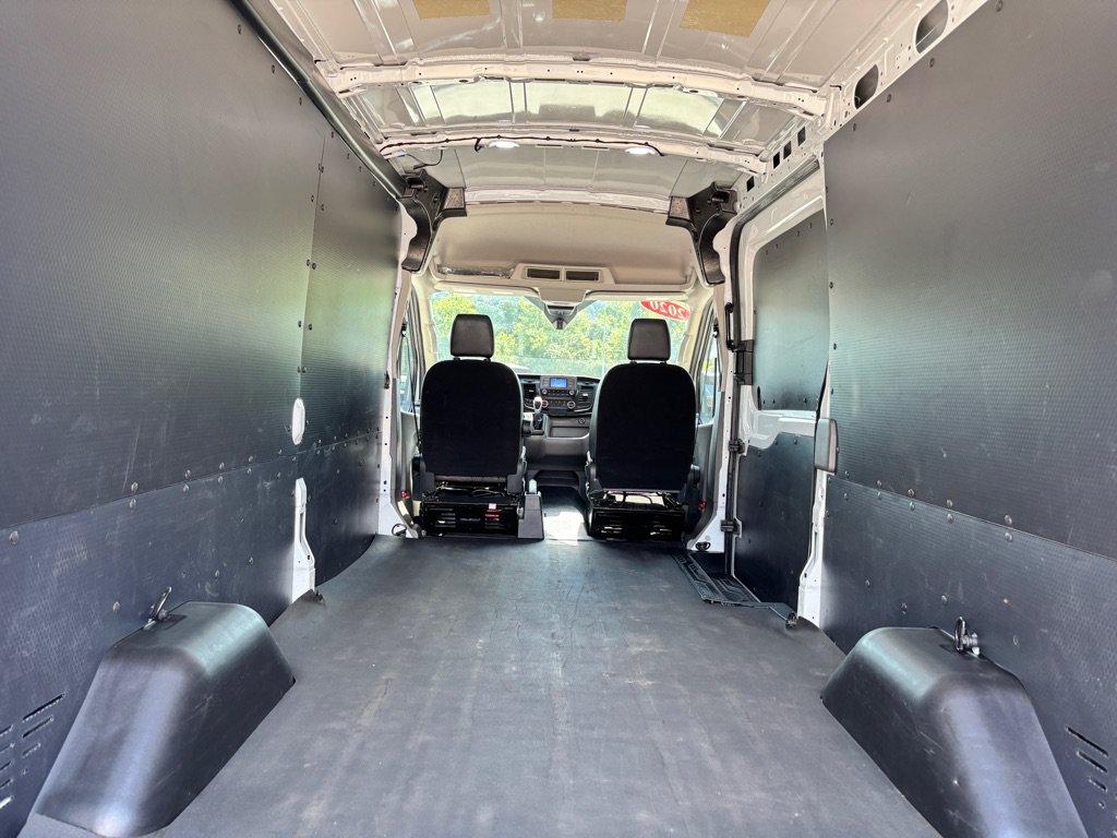 Used 2020 Ford Transit 250 Medium Roof w/ Load Area Protection Package RWD image 8