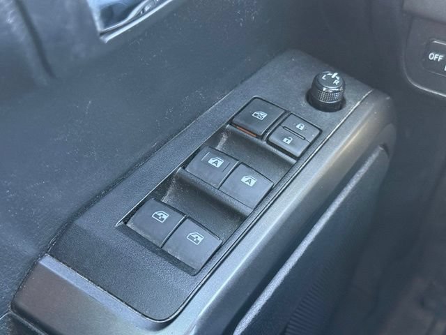 Used 2020 Toyota Tacoma TRD Off-Road w/ TRD Premium Off Road Package AWD/4WD image 28