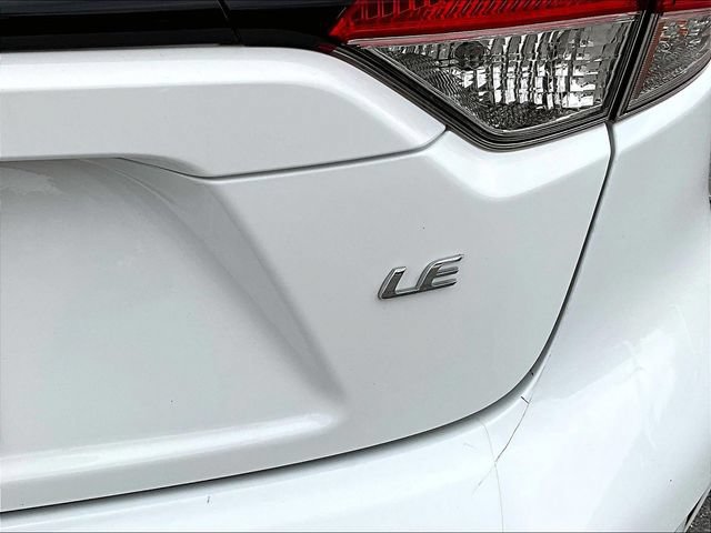 Used 2024 Toyota Corolla LE FWD image 25
