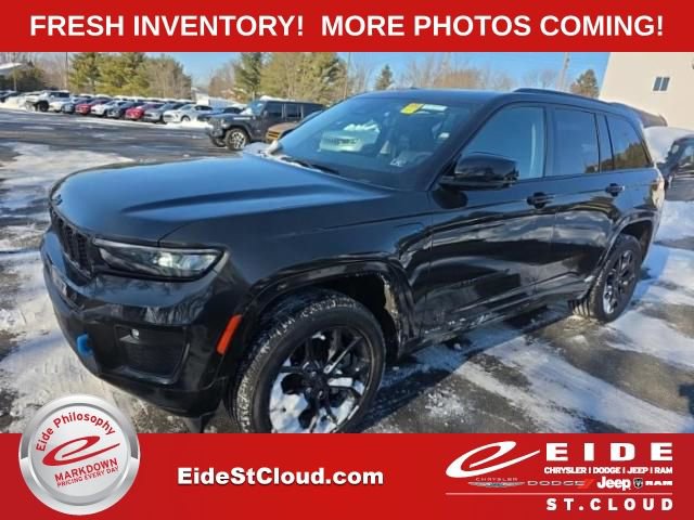 Used 2023 Jeep Grand Cherokee 30th Anniversary image 1